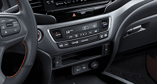 Tri-Zone Automatic Climate Control