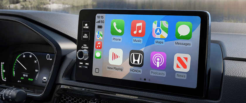 Wireless Apple CarPlay&reg; Compatibility
