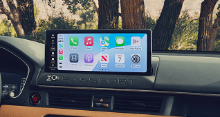 Wireless Apple CarPlay® Compatibility