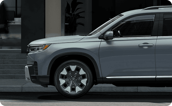 20-inch alloy wheels