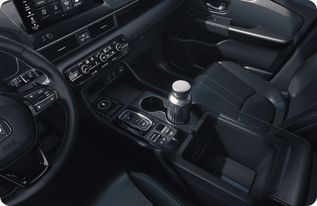 Leather-trimmed interior