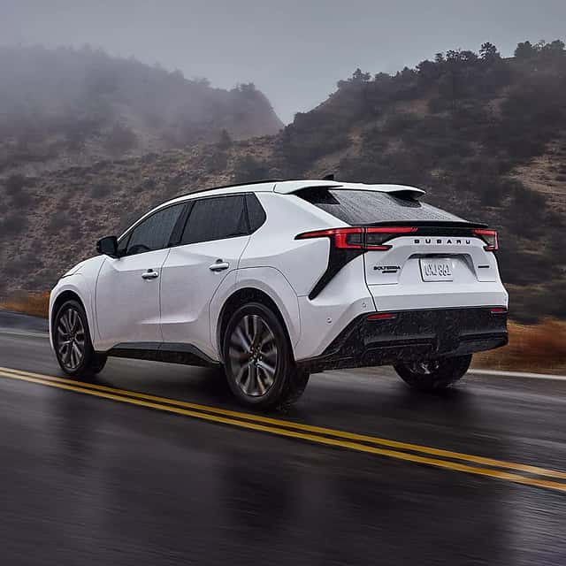 2026 Subaru Solterra Exterior gallery-4