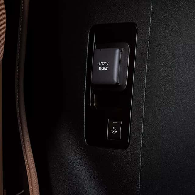2026 Subaru Solterra Interior gallery-4