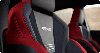 Recaro Performance-Design Front Seats