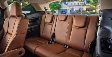 Spacious, Connected, and Comfortable 3-Row SUV Interior