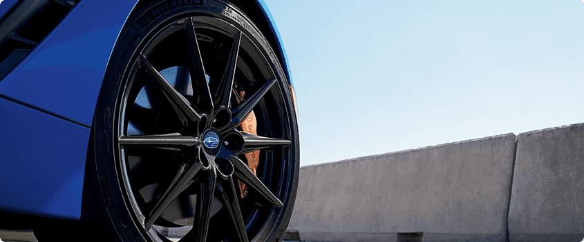Sports-Car Style with 18-Inch Aluminum-Alloy Wheels