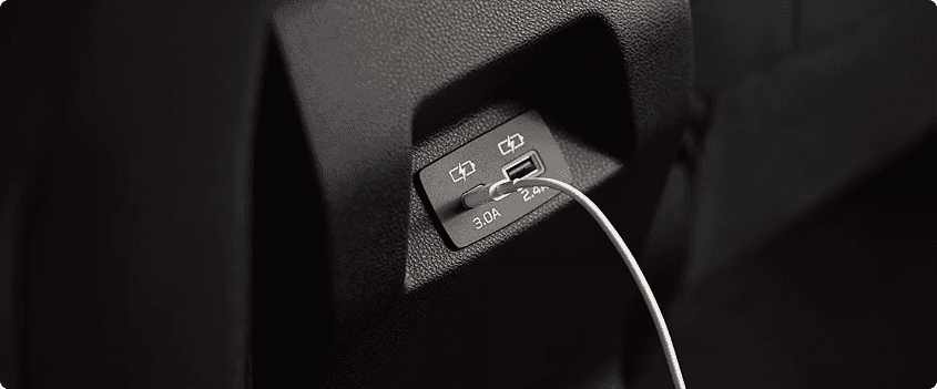 USB-C Input and Charging Ports