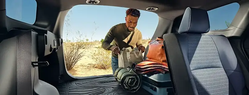 Standard Power Rear Gate for Easy Cargo Access