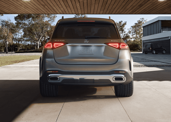 Mercedes-Benz-GLE-vs-Lexus-RX-Long-Island-City-NY-Mercedes-GLE-Rear