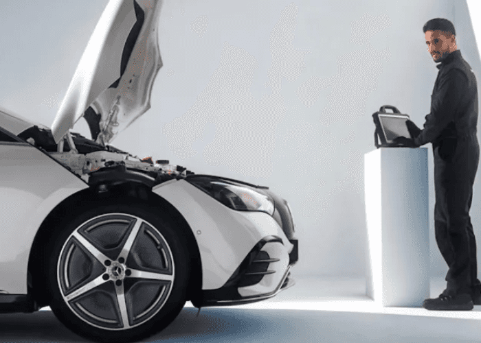 mercedes-dealer-near-valley-stream--NY---Schedule-Service