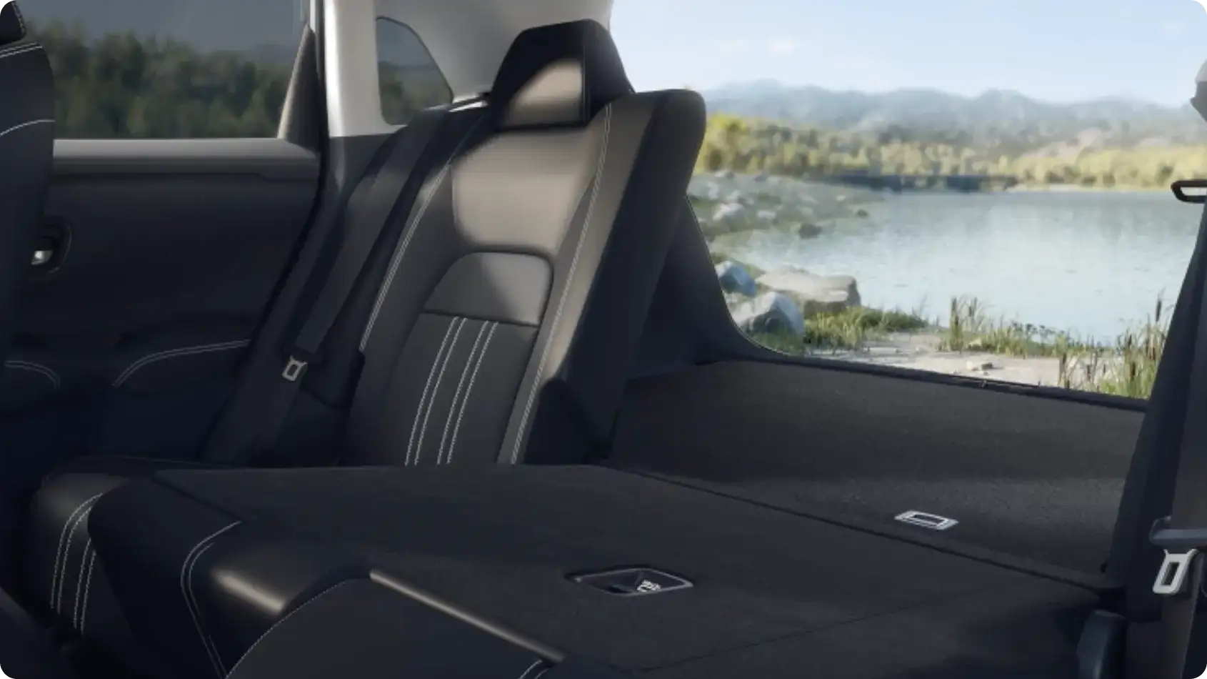 60/40 split folding second-row seats expanding cargo space in the 2027 Honda HR-V