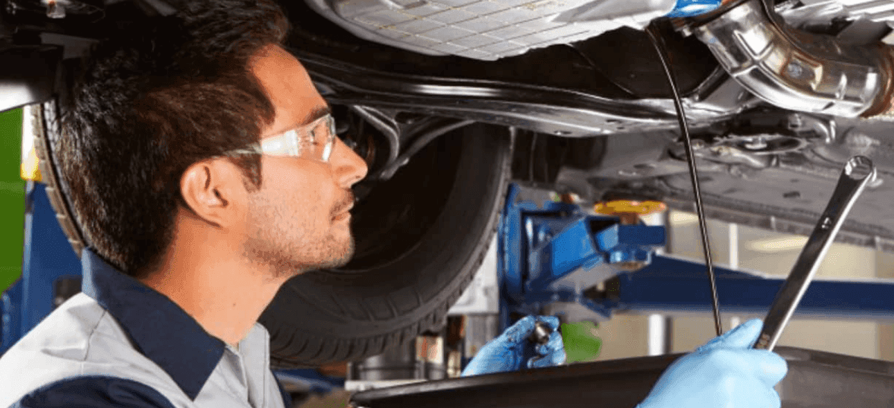 Schedule Honda Transmission Fluid Service at Singing River Honda in Florence, AL