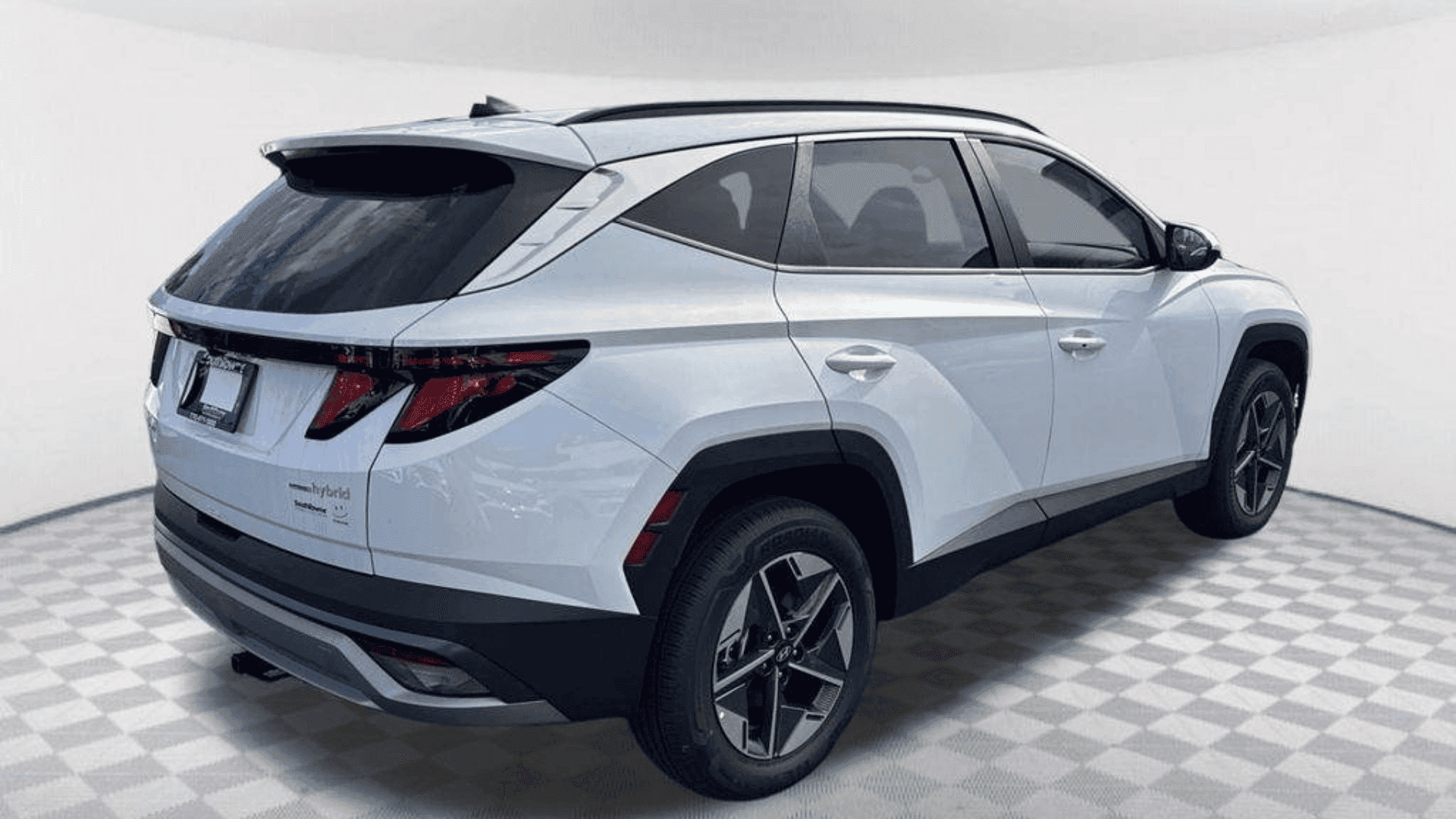 Back view of the 2026 Hyundai Tucson Hybrid for sale in Riverdale, GA