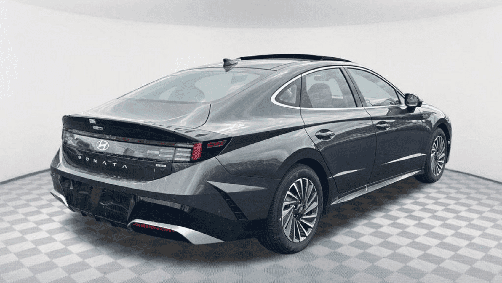 Back view of the 2026 Hyundai Sonata Hybrid for sale in Riverdale, GA