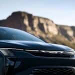 Chrysler Pacifica Front Profile View