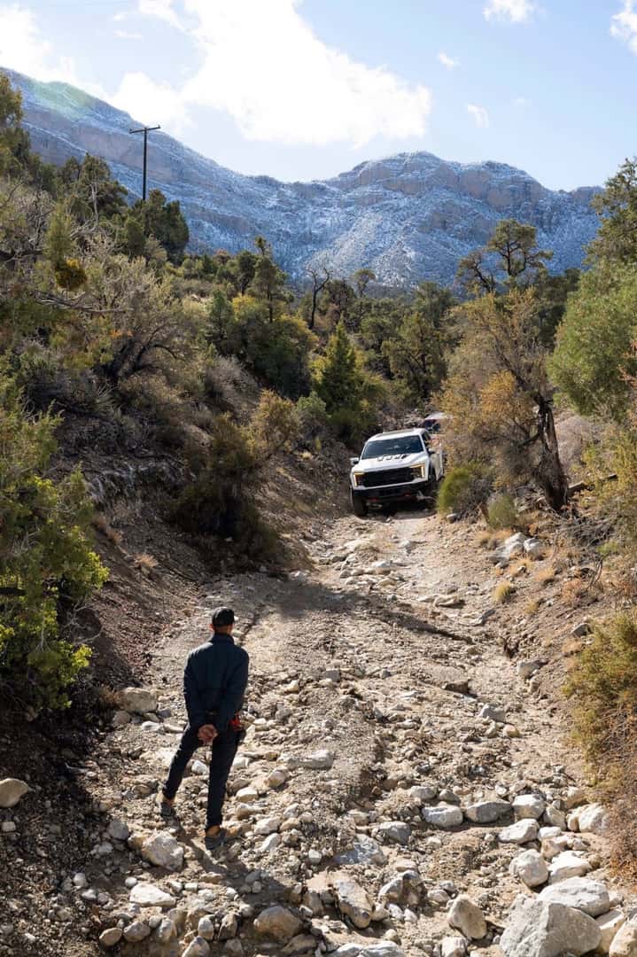 Raptor Off Roadeo Coming Through Rocks
