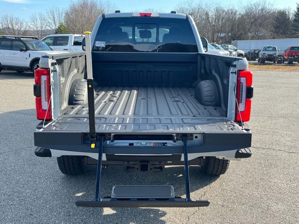 Porch Tailgate With Steps
