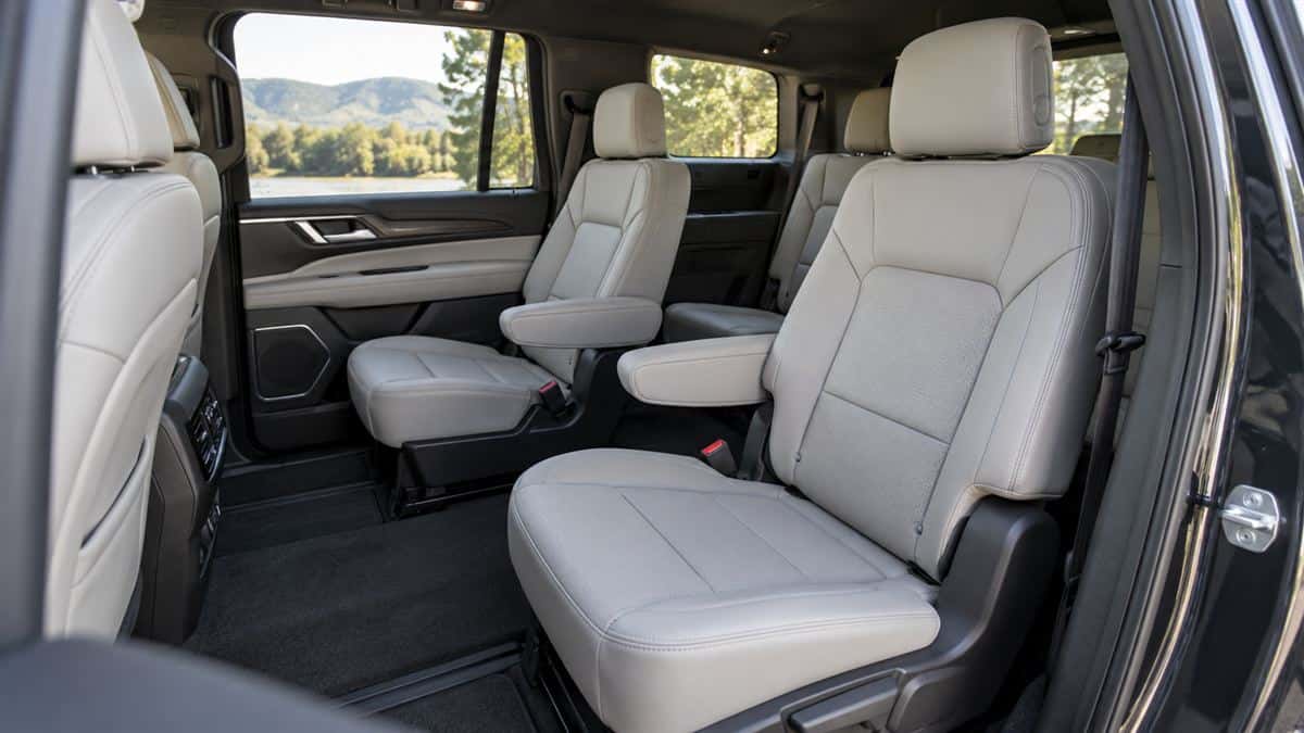 2027 Expedition Max Interior Seating