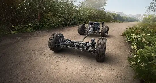 Balanced Subaru drivetrain layout for stability and control