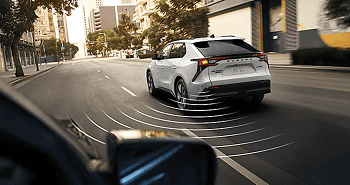 DriverFocus Distraction Mitigation System and Front Cross-Traffic Alert