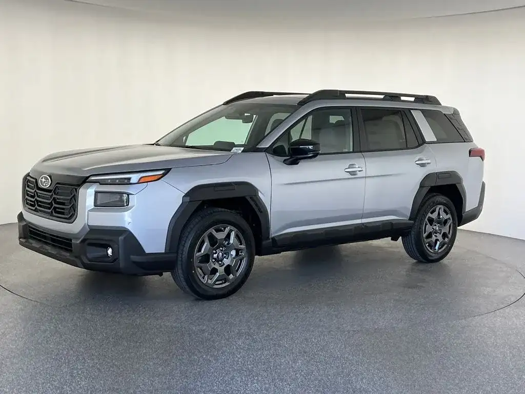 Subaru Outback in silver, front detail, photo 7 of 11