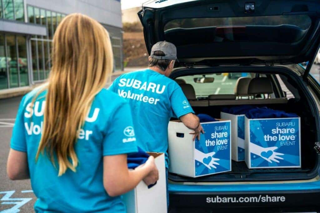 Subaru Share the Love Event Volunteers
