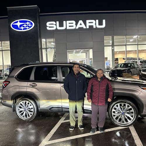 Lorenza & Raul from Hailey, Idaho with their Brillian Bronze Metallic 2025 Subaru Forester Touring outside Twin Falls Subaru in Twin Falls, Idaho