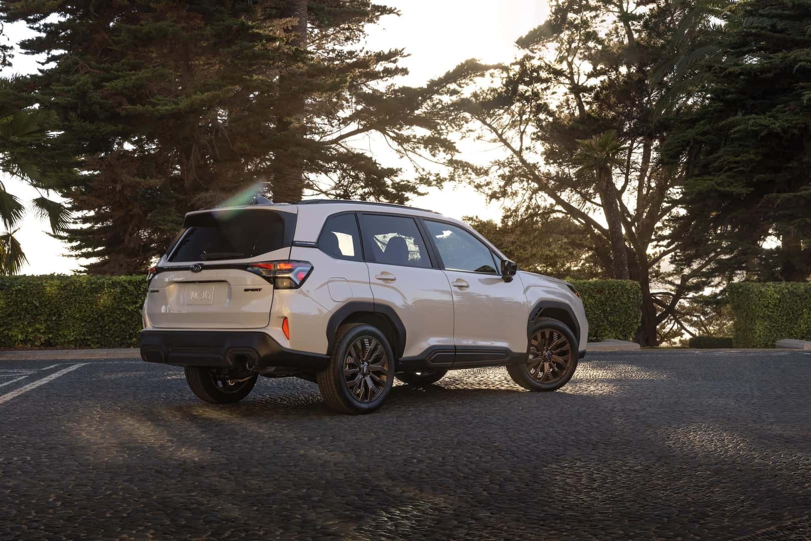 2025 Subaru Forester Crystal White Pearl