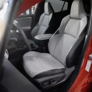 2026 Subaru Uncharted front seats