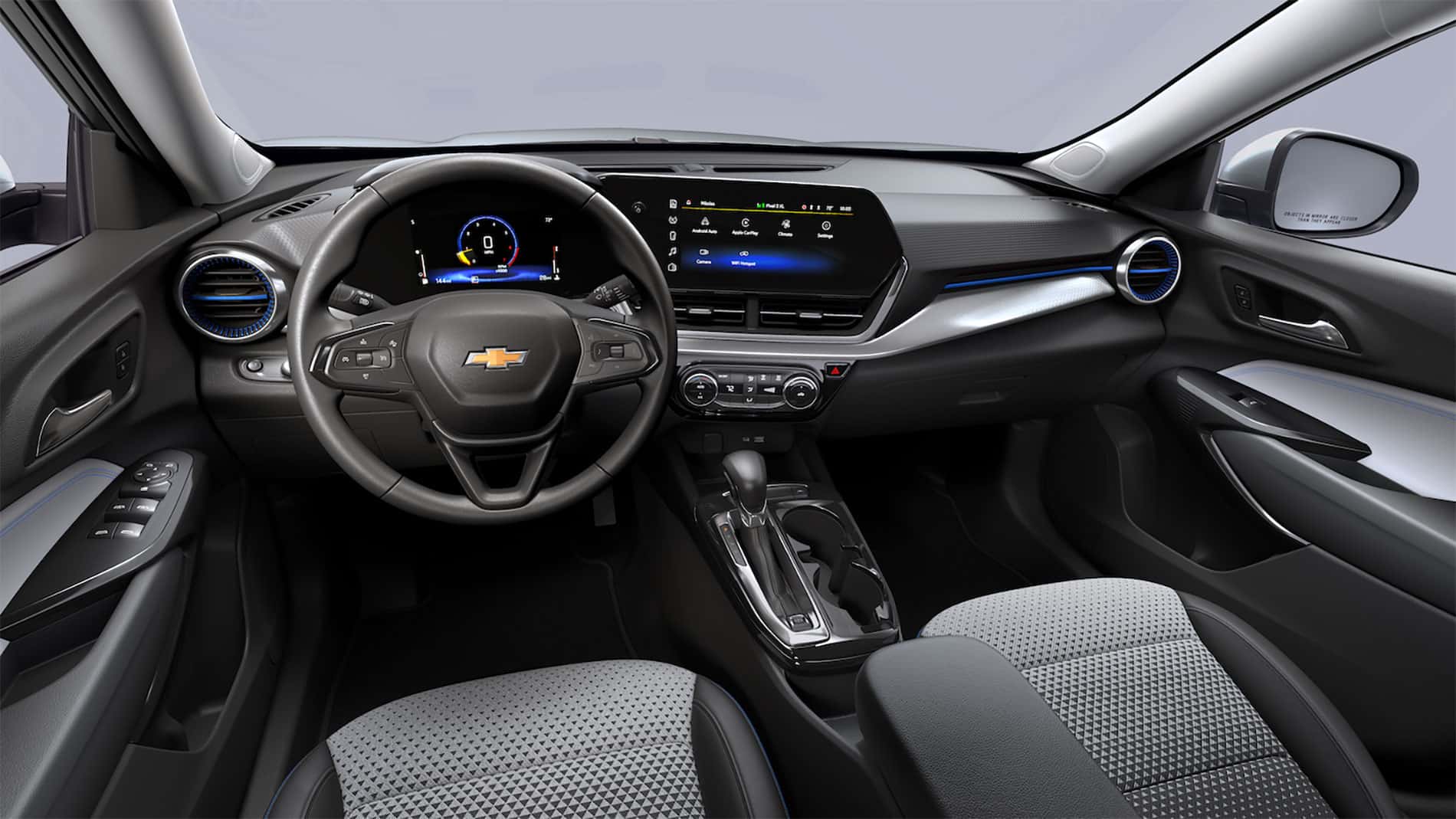 2025_Trax_Interior