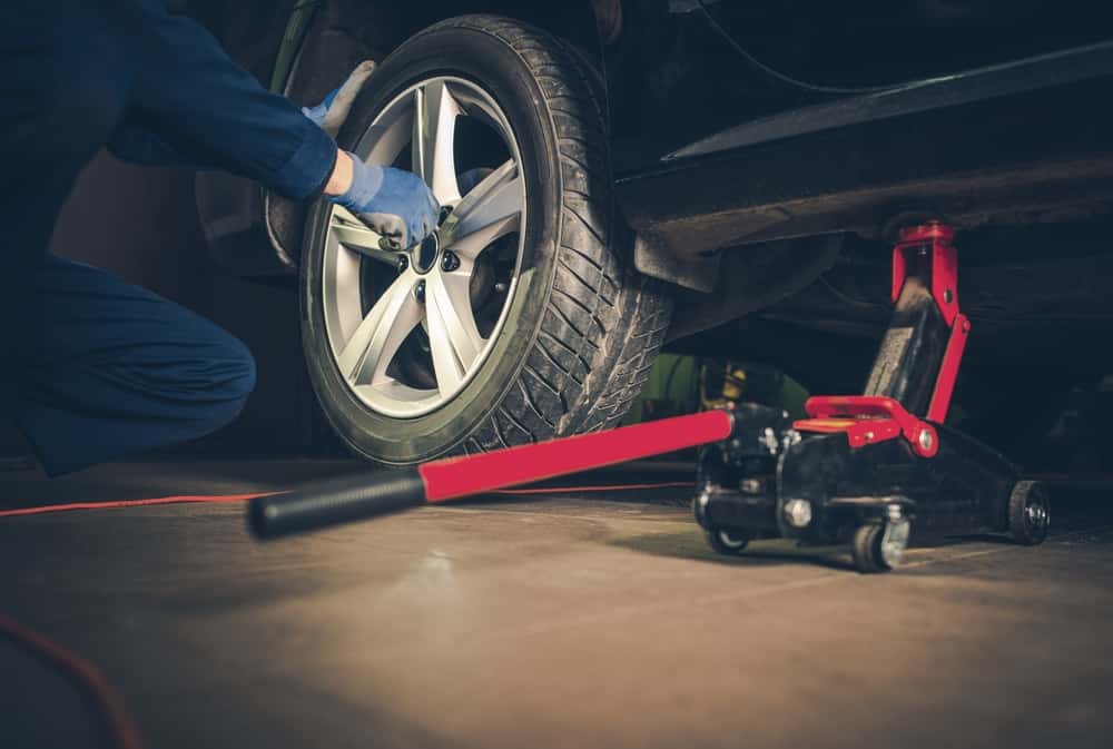 Tire replacement at a car maintenance appointment