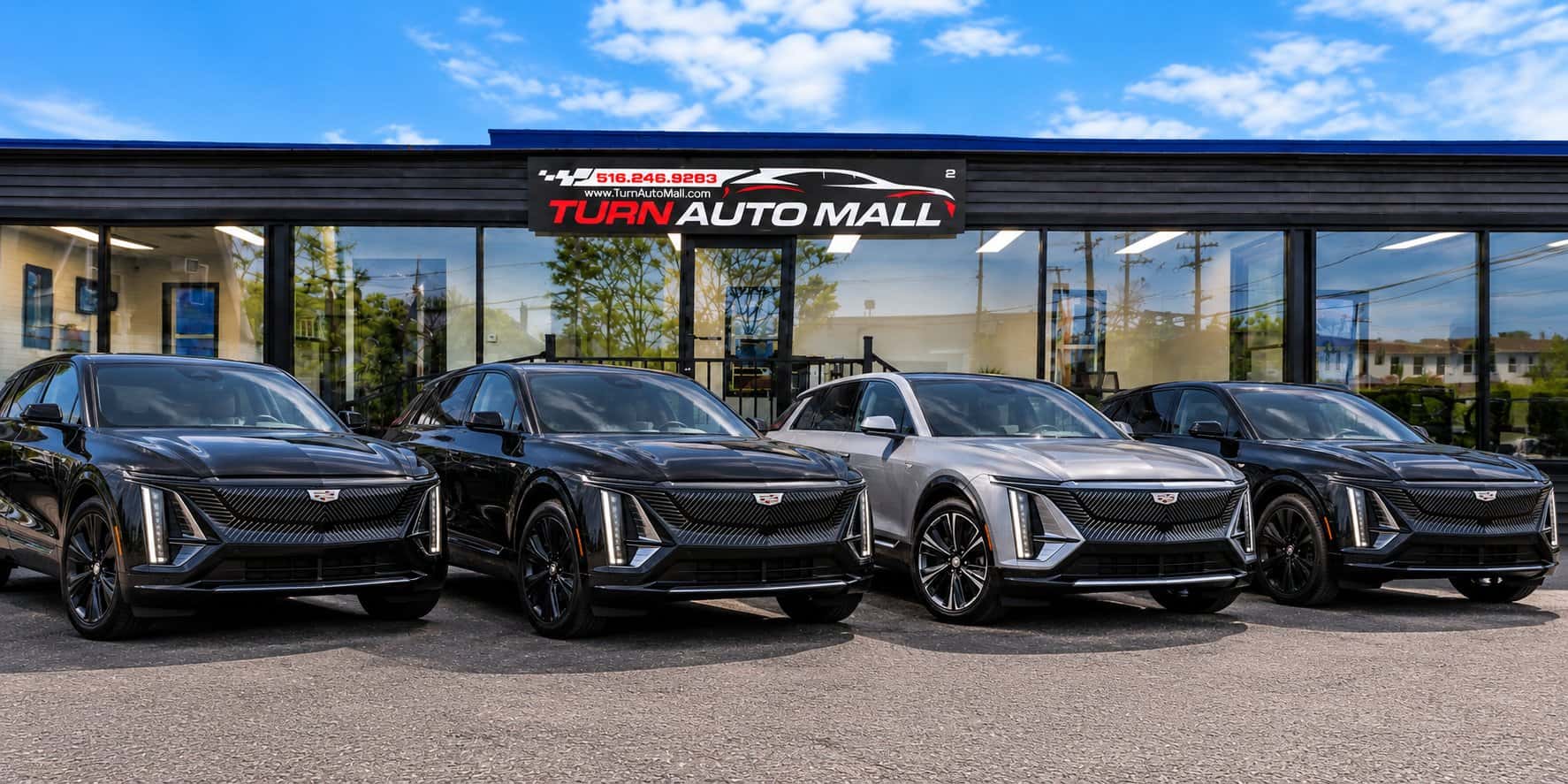 Luxury-SUVs-at-Turn-Auto-Mall