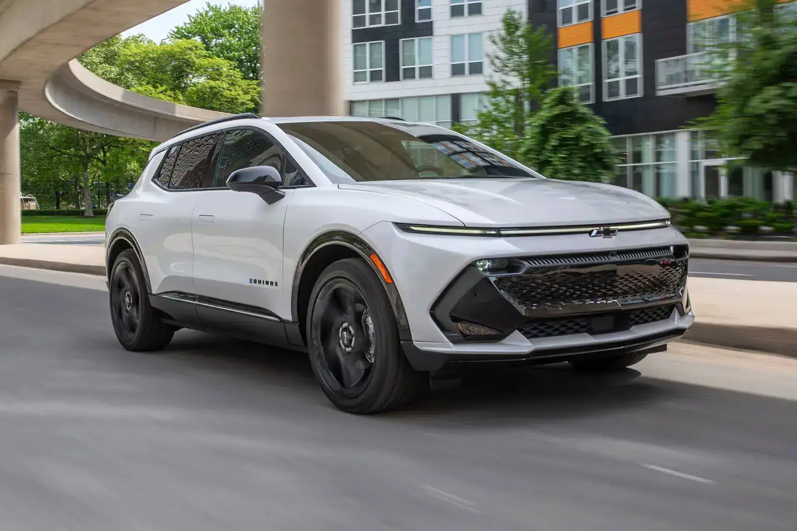 2026 Chevrolet Equinox EV Range Benefits