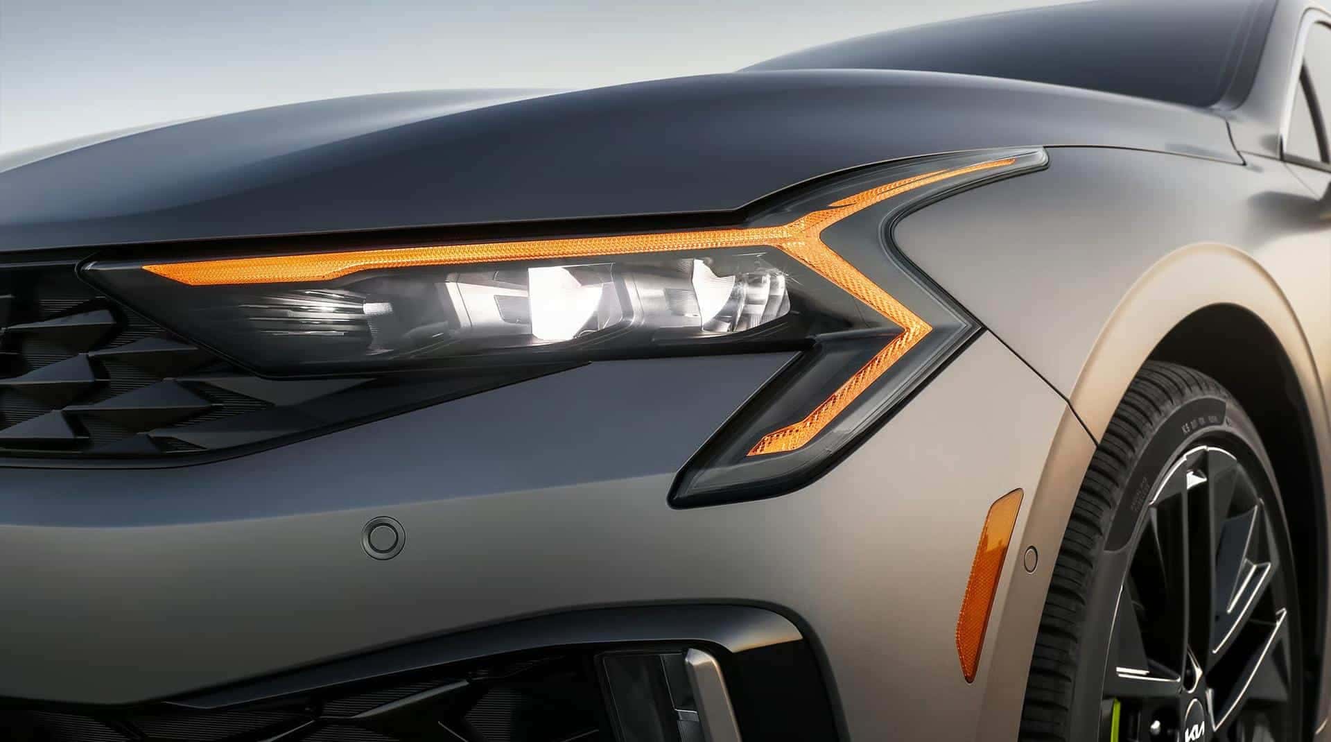 2026 Kia K5 exterior profile.