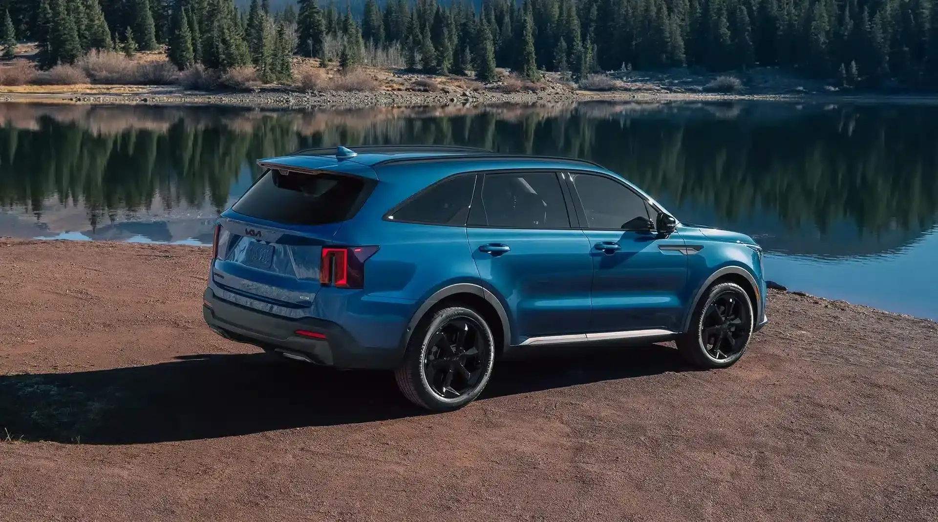 Refreshed exterior of the 2026 Kia Sorento Hybrid.