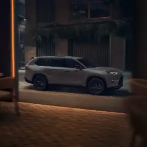 2026 Toyota Grand Highlander Hybrid and Hybrid MAX Passenger Side View