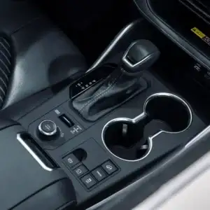 2026 Toyota Highlander Hybrid Console