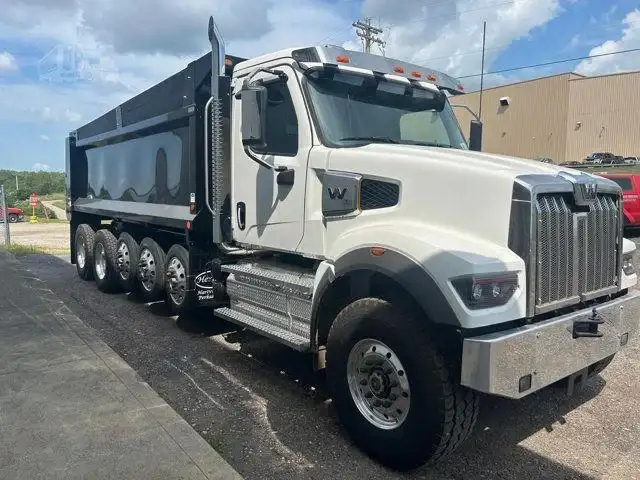 2025-western-star-49x
