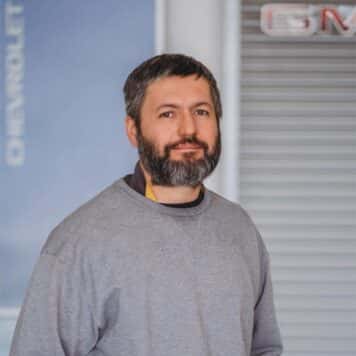 Oscar Perales