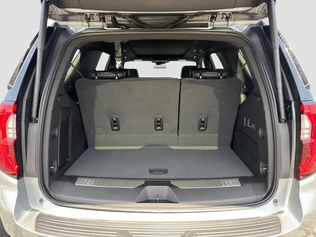 Cabin Comfort and Cargo Flexibility
