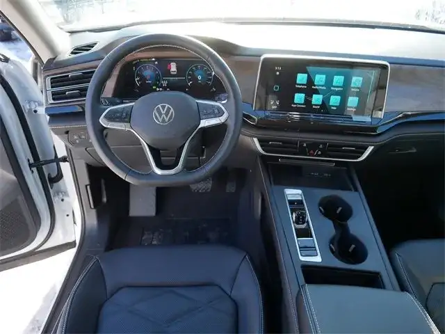 2026 VW Atlas Dash
