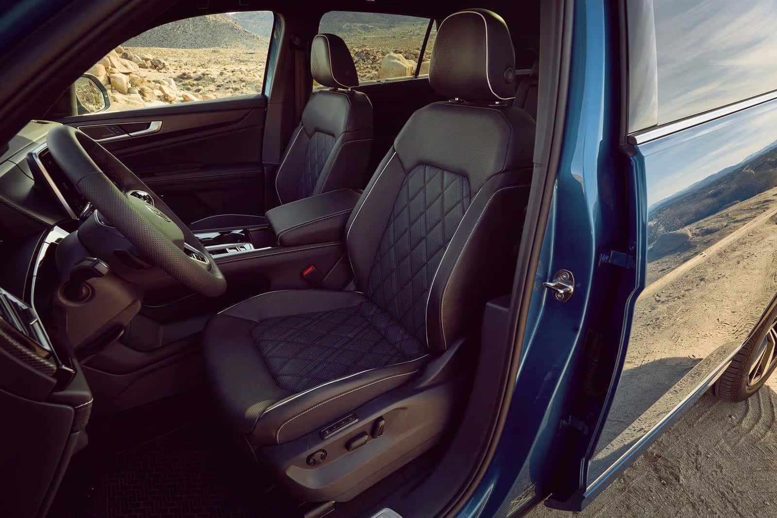 2026 Volkswagen Atlas Cross Sport Interior