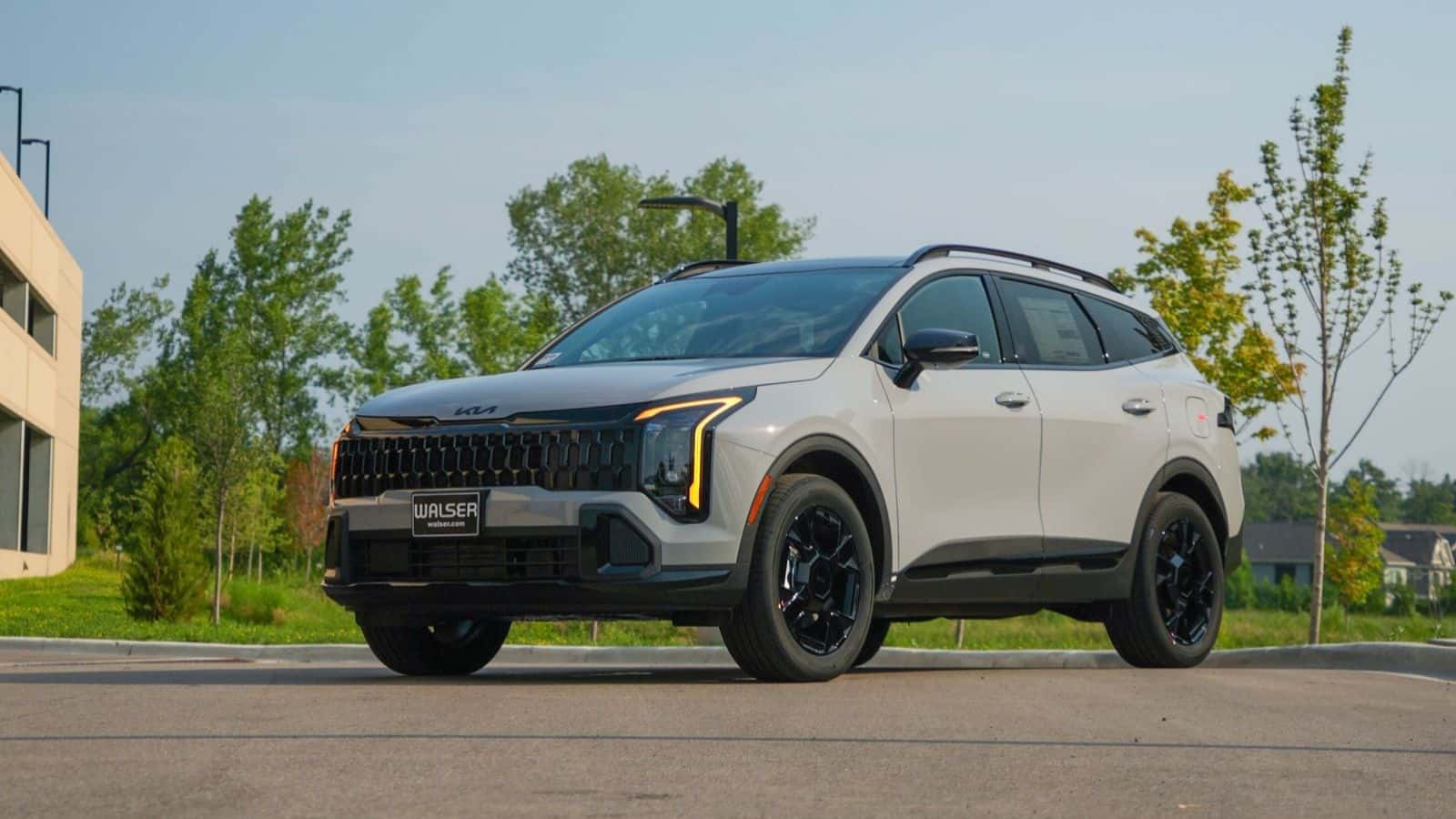 2027 Kia Sportage Hybrid vs 2026 Kia Sportage Hybrid