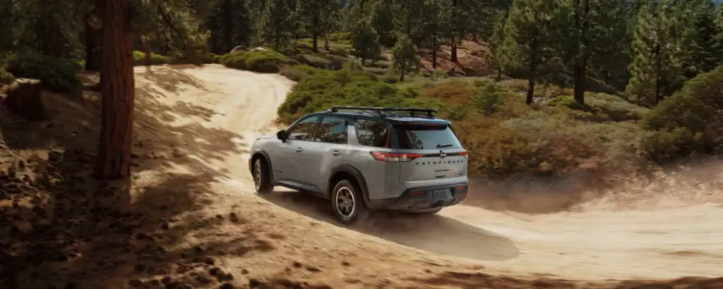 2025 Nissan Pathfinder Rock Creek. An available two-tone color scheme