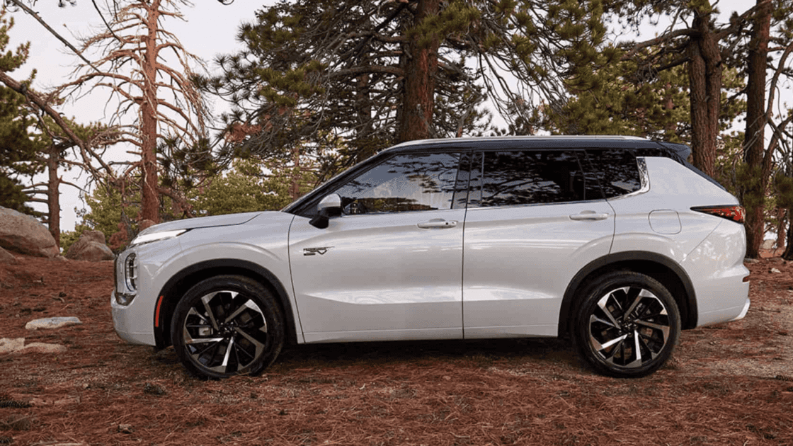 2025 Mitsubishi Outlander PHEV